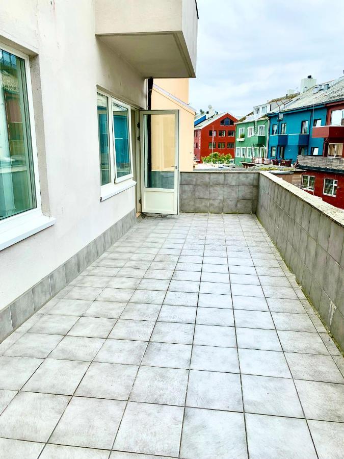 Fin Leilighet, Midt I Hjertet Av Kristiansund. Exterior foto